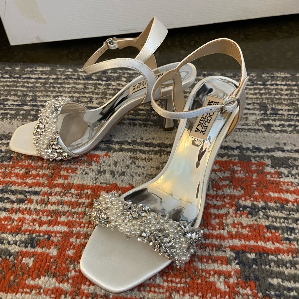 Badgley Mischka Kate Heeled Sandal